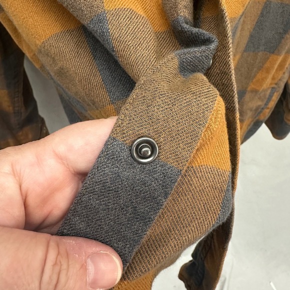 Ariat Retro Fit Plaid Western Flannel Shirt Long Sleeve Button Up Size Large - Picture 6 of 7